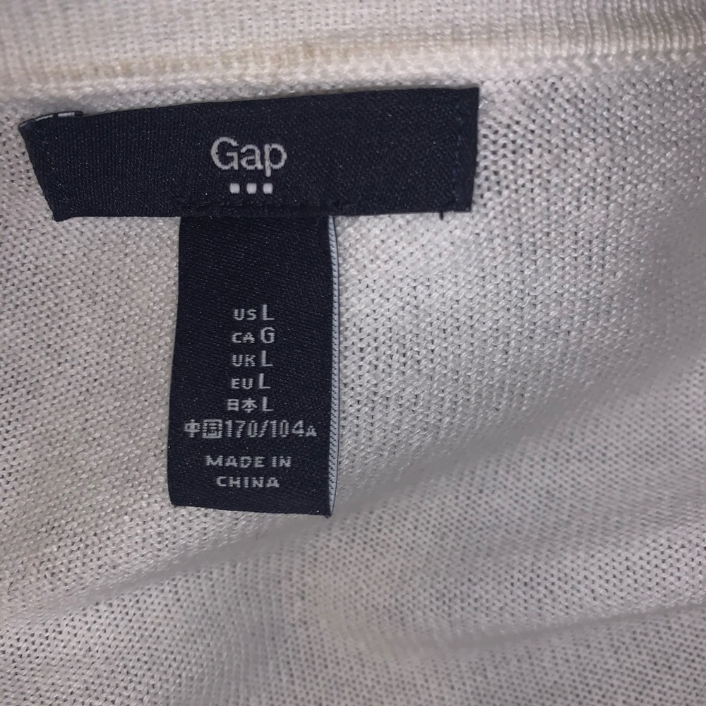 Two L Gap Sweaters. Excellent Condition - image 7